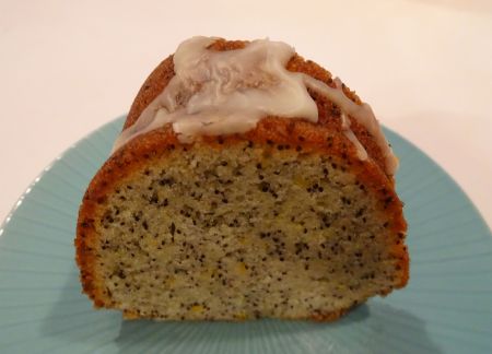 recipe-orange-poppy-bundt-cake-2018